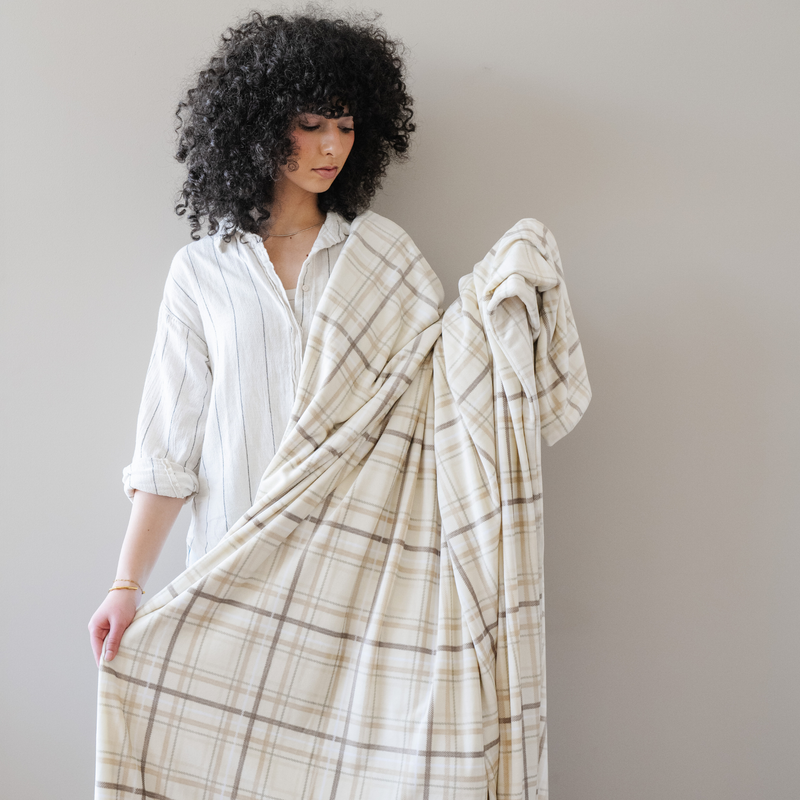 MINKY STRETCH XL THROW BLANKETS