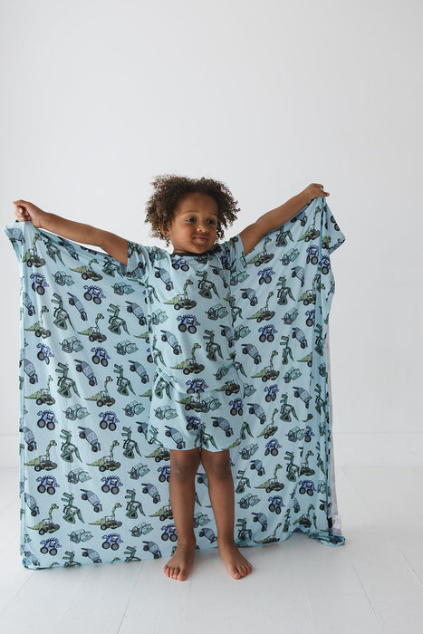 Emilio - Lightweight Blanket