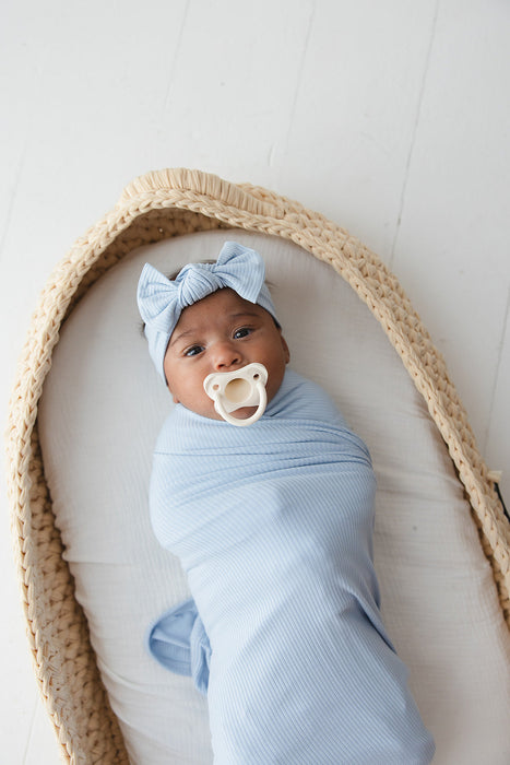 Blue Macaron (ribbed) - Lightweight Blanket