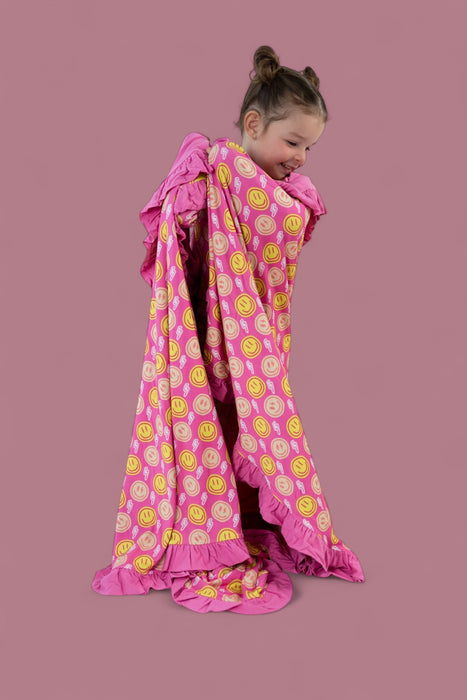 RADIANT SMILES DREAM RUFFLE BLANKET