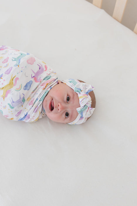 Elliana - Lightweight Blanket