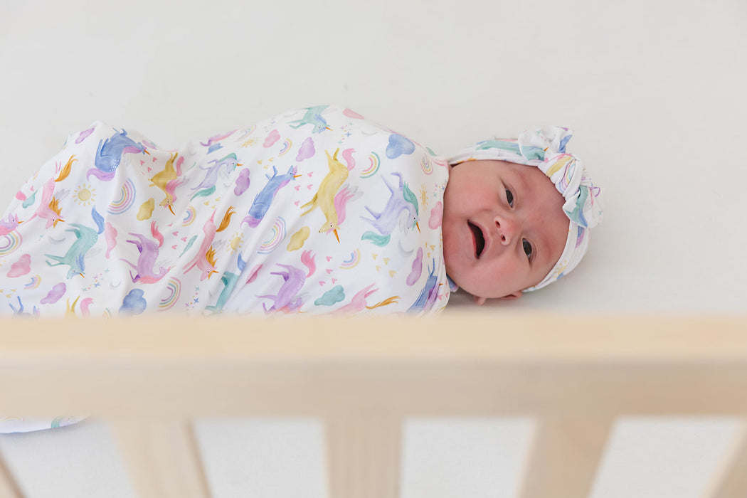 Elliana - Lightweight Blanket