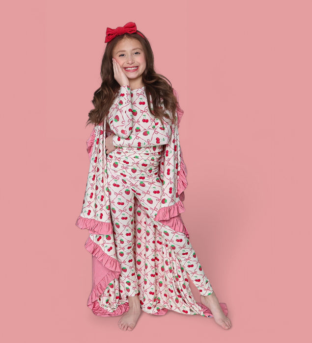 CHERRY BOW BERRY DREAM RUFFLE BLANKET