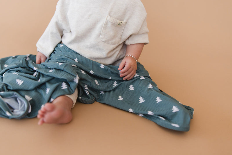 Northern Pine (ribbed) - Lightweight Blanket