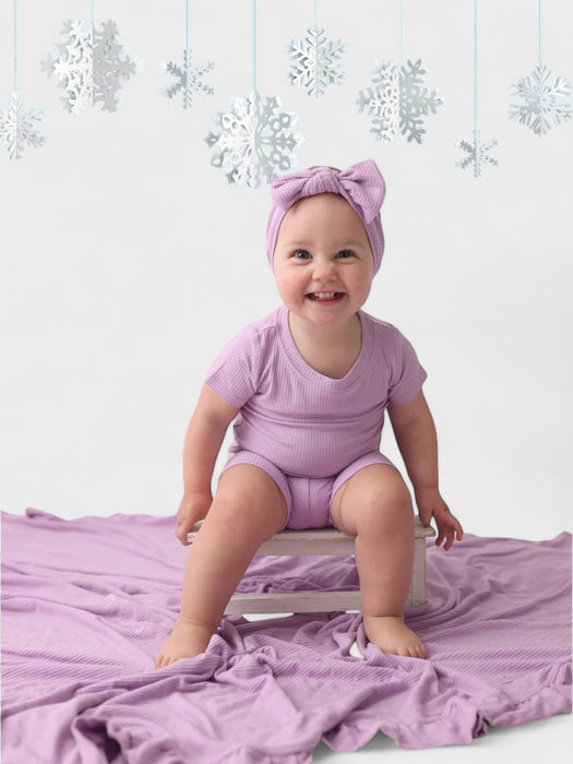 AMETHYST RIB DREAM RUFFLE BLANKET