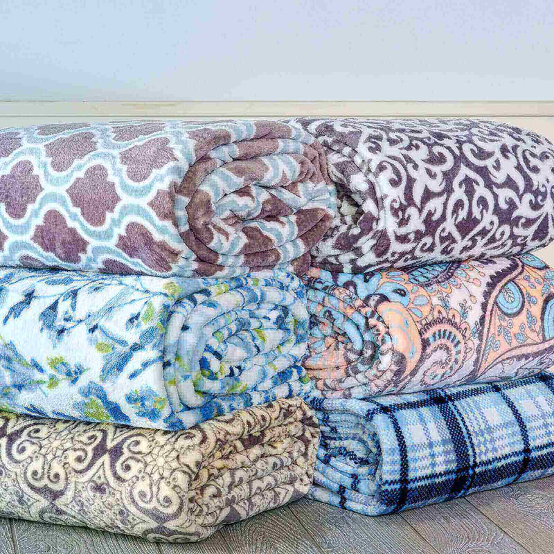 Kathy Ireland Flannel Fleece Blanket