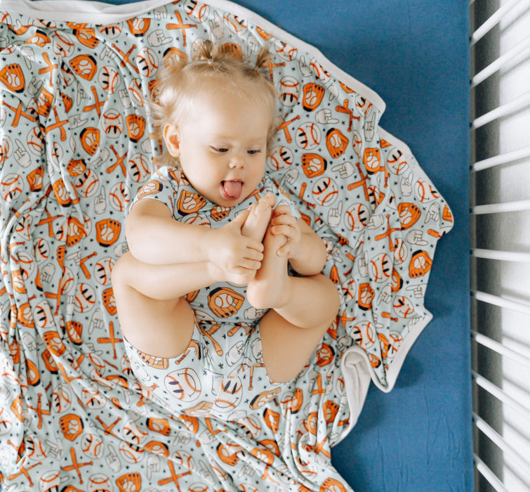 BASEBALL SMILEY DREAM BLANKET
