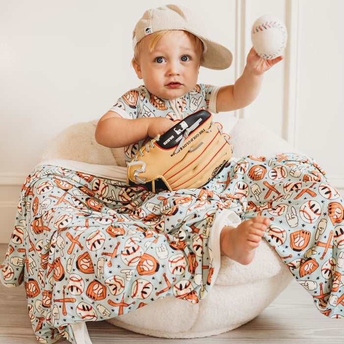BASEBALL SMILEY DREAM BLANKET