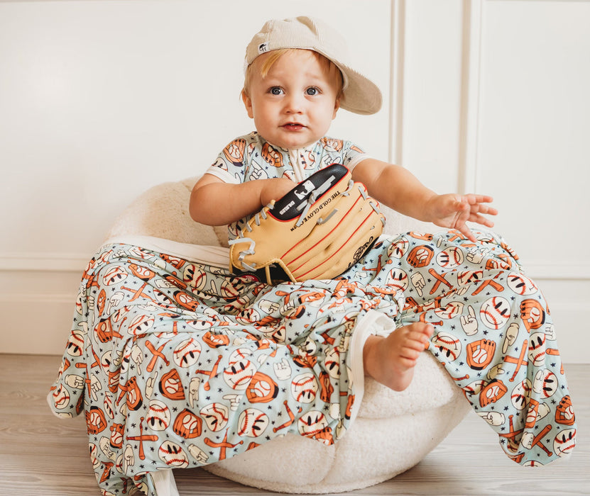 BASEBALL SMILEY DREAM BLANKET