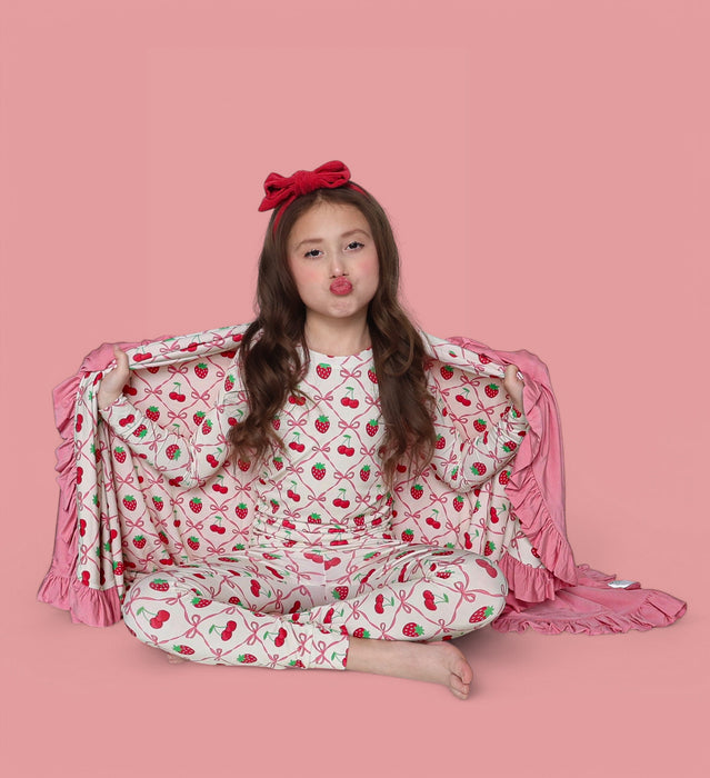CHERRY BOW BERRY DREAM RUFFLE BLANKET