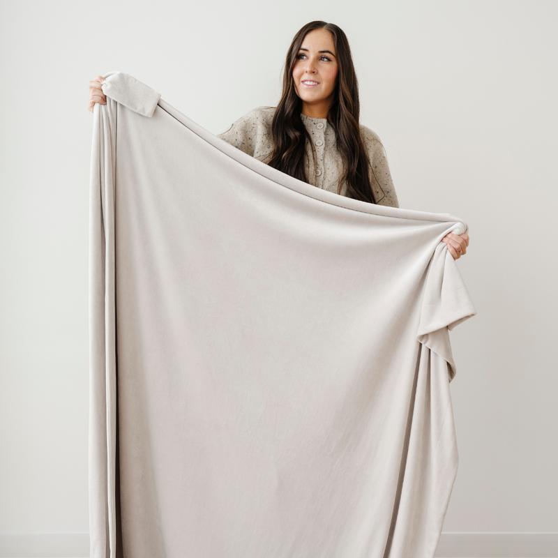 MINKY STRETCH XL THROW BLANKETS