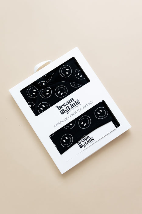MIDNIGHT SMILES DREAM SWADDLE & BEANIE