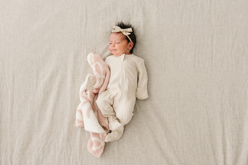 Pink Bow Plush Blanket
