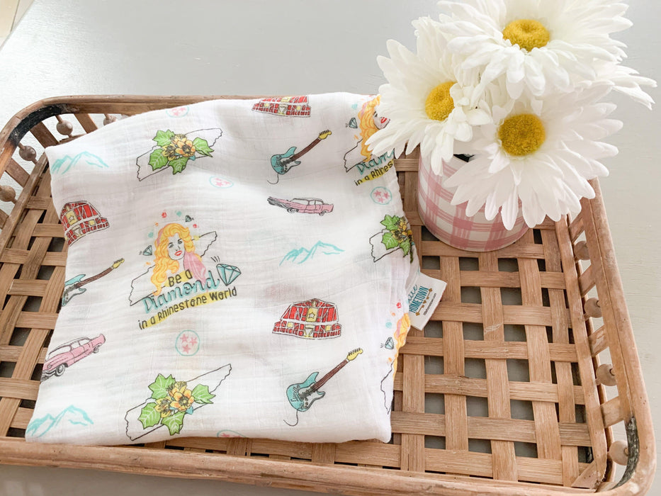 Gift Set: Tennessee Baby Muslin Swaddle Blanket and Burp Cloth/Bib Combo (Floral)
