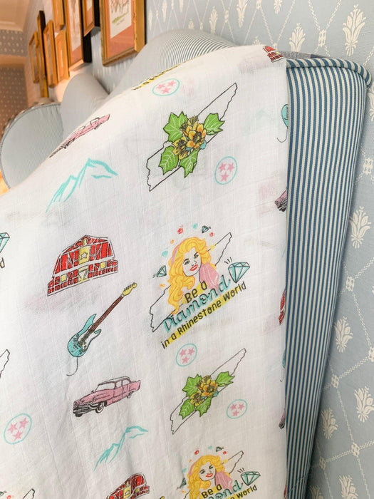 Gift Set: Tennessee Baby Muslin Swaddle Blanket and Burp Cloth/Bib Combo (Floral)