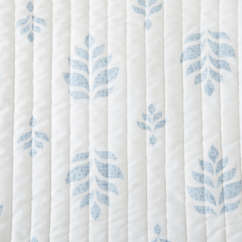 3-Piece French Floral Quilt - Colette Collection