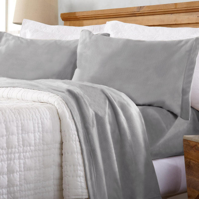 4-Piece Solid Fleece Sheet - Christina Collection