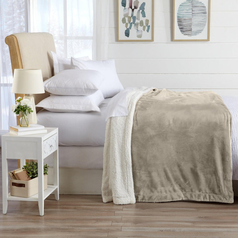 Velvet Plush Sherpa Luxury Bed Blanket - Kinsley Collection