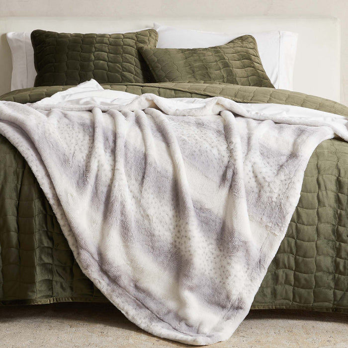 Faux Fur Printed Throw Blanket - Aaliyah Collection